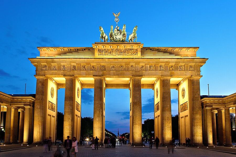 Brandenburg Gate and Berlin Wall memorials